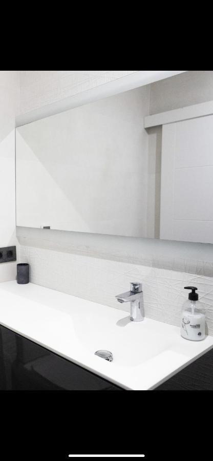 Apartamento Centrico Reformado Tarifa Exterior photo
